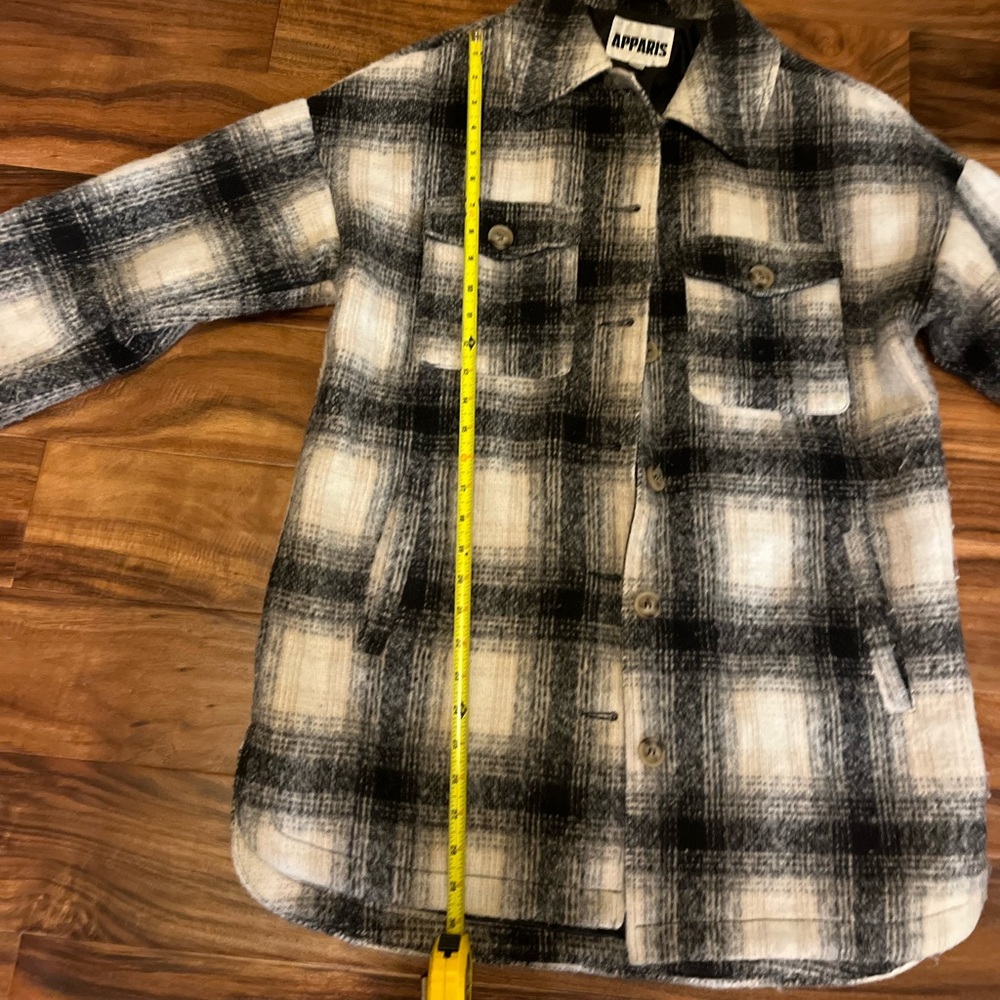 Plaid jacket/coat, great condition 
Apparis Elegant Black plaid Jacket - Picture 11 of 12